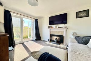 Lounge- click for photo gallery